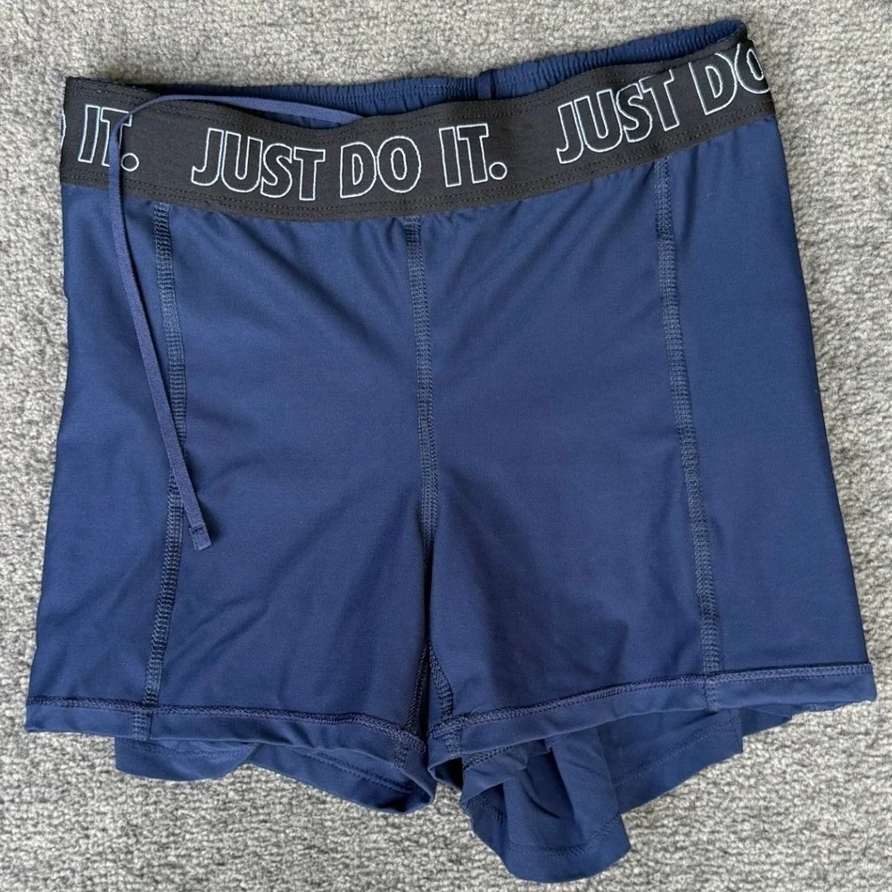 Nike Dri-FIT Womens Navy Blue 2-in-1 Running Shorts Eagle Logo Small 3912